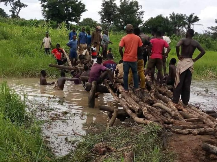 Construction of local bridge